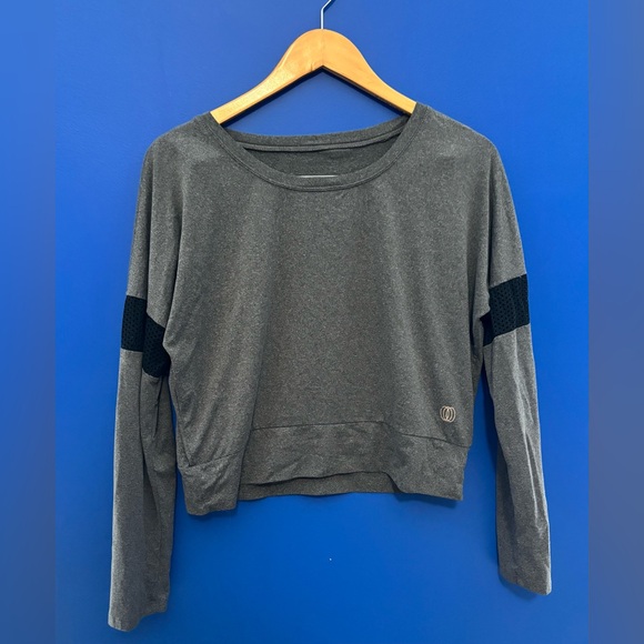 {Balance Collection} women's active top gray with black detail - Picture 1 of 4